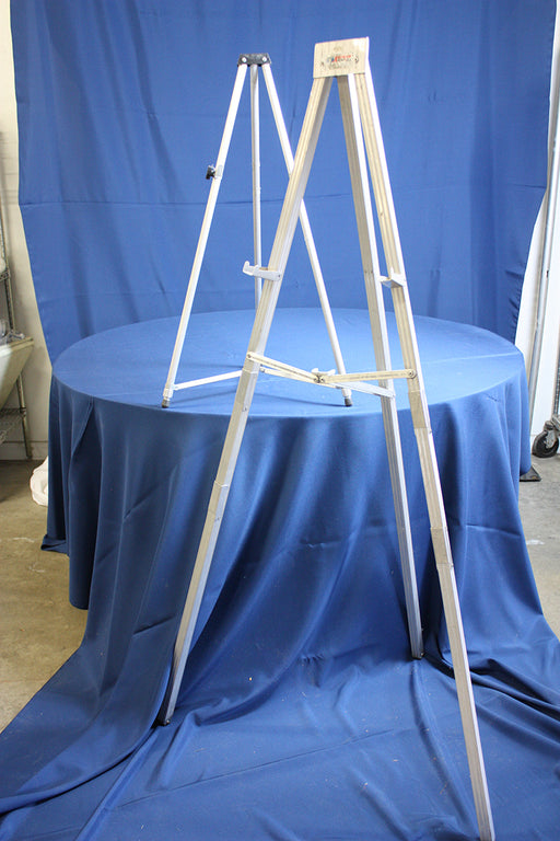 Adjustable Aluminum Easel, for floor/counter use